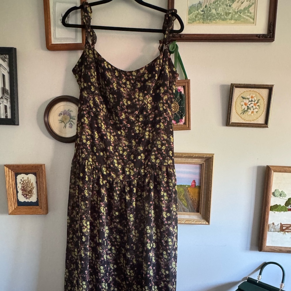 Park & Fifth Drop Waist Maxi Black Floral Dress